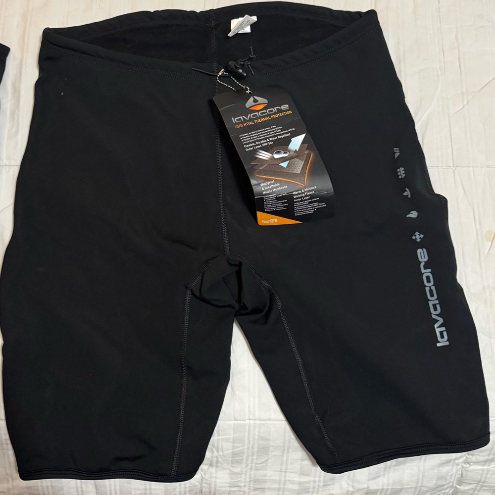 NWT Unisex Lavacore Shorts - Large
